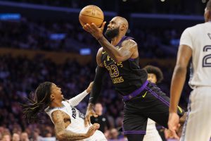 NBA Results: Devin Booker’s Game-Winning Three Lifts Suns Past Thunder, Lakers Beat Grizzlies Again